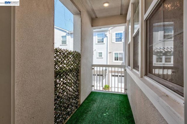 37441 Bowline Rd, Newark, CA 94560