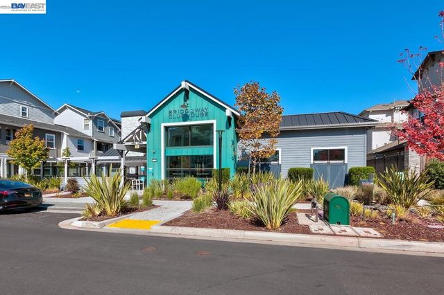 37441 Bowline Rd, Newark, CA 94560