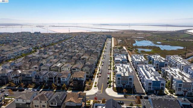 37441 Bowline Rd, Newark, CA 94560