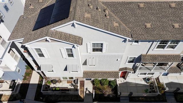 37441 Bowline Rd, Newark, CA 94560