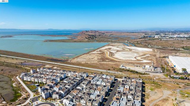 37441 Bowline Rd, Newark, CA 94560