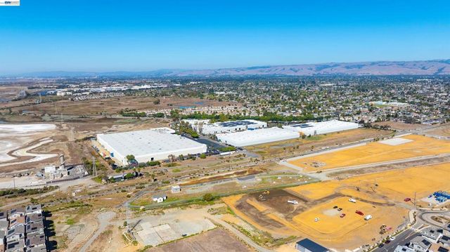 37441 Bowline Rd, Newark, CA 94560