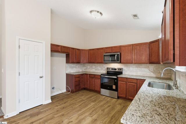 25 Tigris Way, Greenville, SC 29607