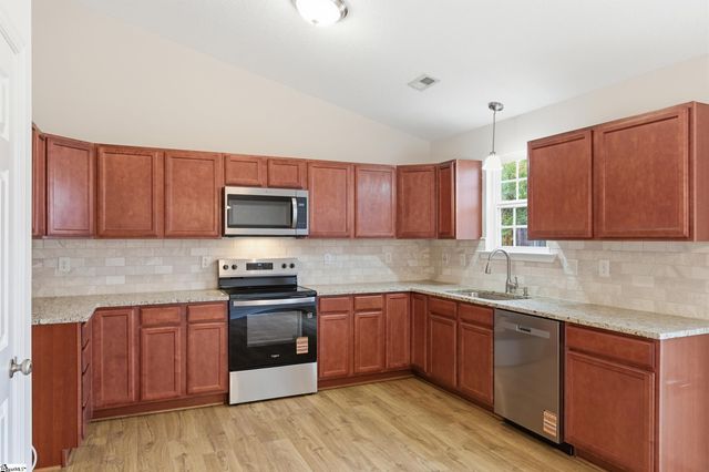 25 Tigris Way, Greenville, SC 29607