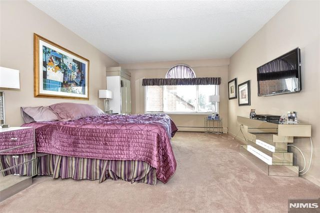 1360 Hamburg Turnpike 207, Wayne, NJ 07470