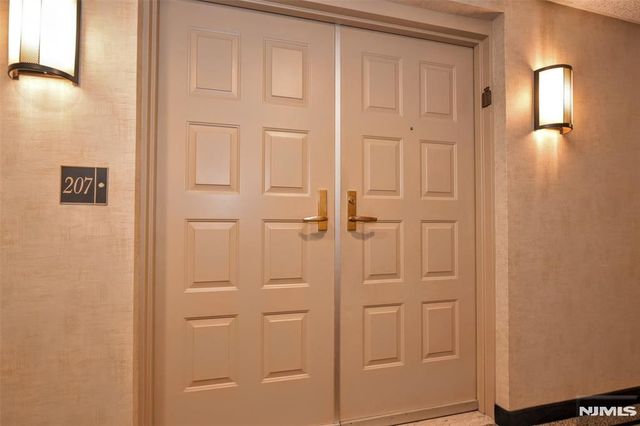 1360 Hamburg Turnpike 207, Wayne, NJ 07470