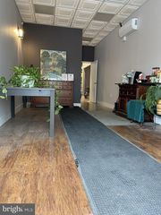 12207 LIVINGSTON RD, Manassas, VA 20109