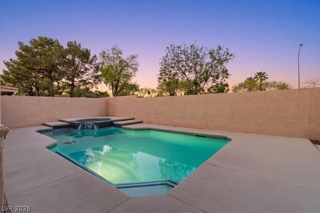 8228 Ocean Terrace Way, Las Vegas, NV 89128