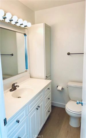 640 The Village, Redondo Beach, CA 90277