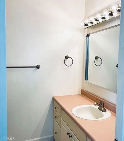 640 The Village, Redondo Beach, CA 90277