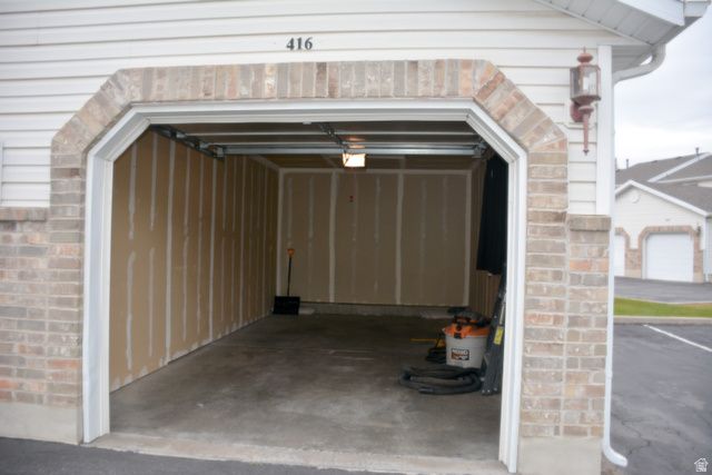 416 W 1925 N, Harrisville, UT 84404