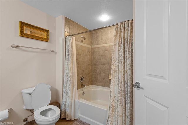 2825 Palm Beach BLVD 213, Fort Myers, FL 33916