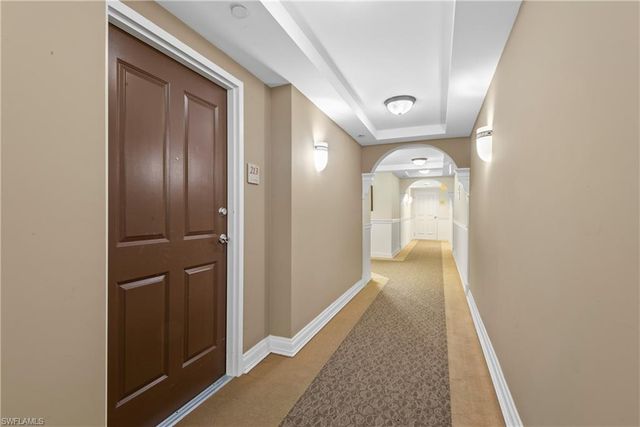 2825 Palm Beach BLVD 213, Fort Myers, FL 33916