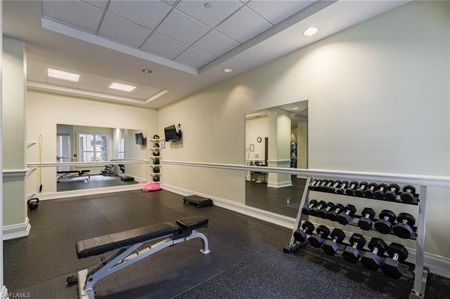 2825 Palm Beach BLVD 213, Fort Myers, FL 33916