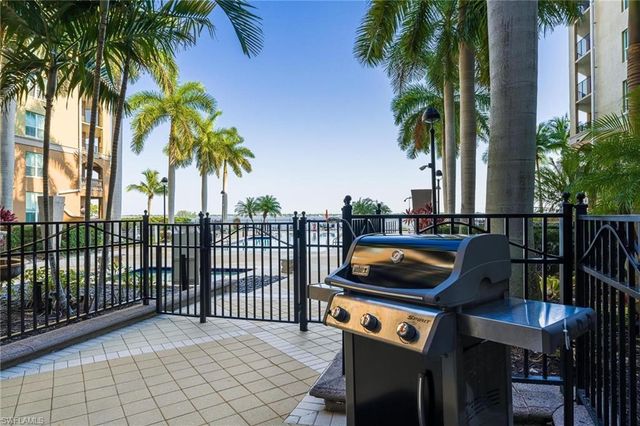 2825 Palm Beach BLVD 213, Fort Myers, FL 33916