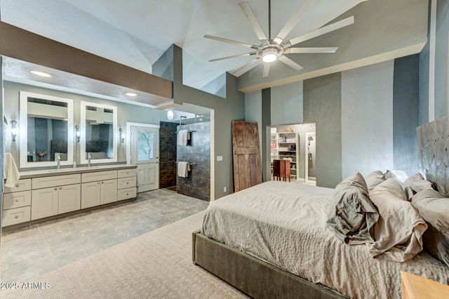 938 E KNIGHT Lane, Tempe, AZ 85284