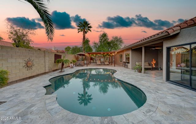 938 E KNIGHT Lane, Tempe, AZ 85284