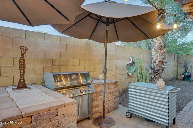 938 E KNIGHT Lane, Tempe, AZ 85284