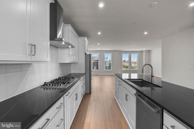 44510 LOWESTOFT SQ, Ashburn, VA 20147