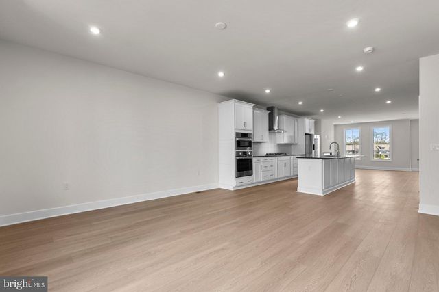 44510 LOWESTOFT SQ, Ashburn, VA 20147