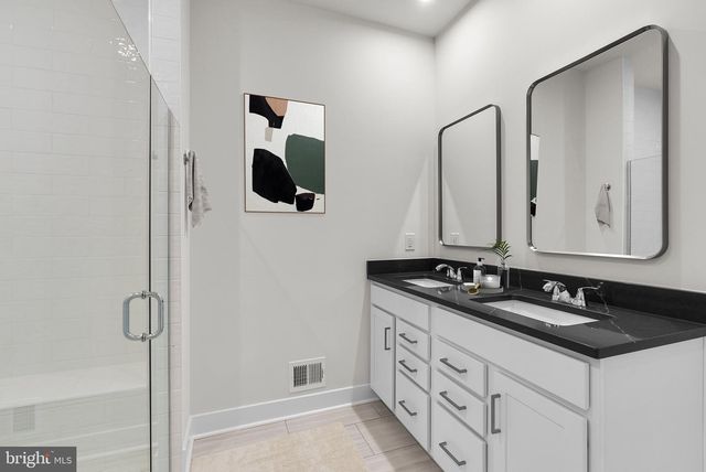 44510 LOWESTOFT SQ, Ashburn, VA 20147