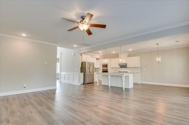 1015 Sluice Gate Drive, Evans, GA 30809