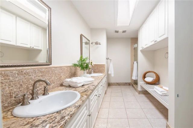3666 Sapphire Drive, Encino, CA 91436