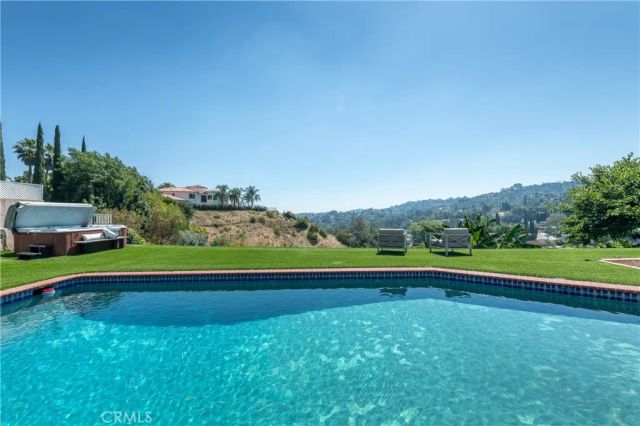 3666 Sapphire Drive, Encino, CA 91436