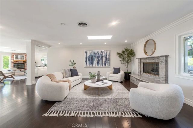 3666 Sapphire Drive, Encino, CA 91436