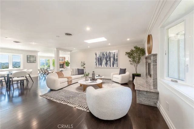 3666 Sapphire Drive, Encino, CA 91436