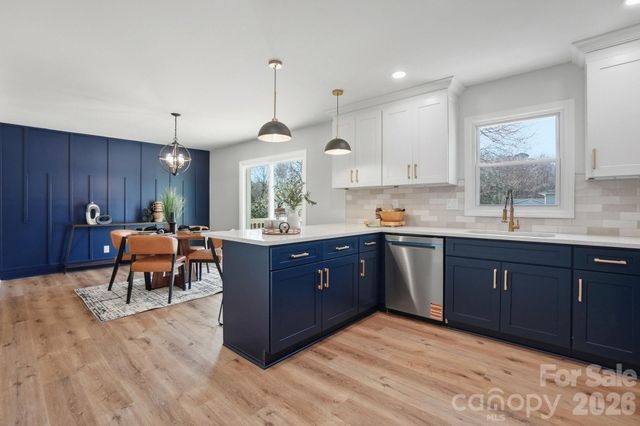 311 Red Roan Place, Charlotte, NC 28215