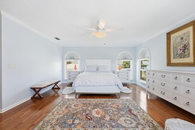 12886 La Rochelle Circle, Palm Beach Gardens, FL 33410