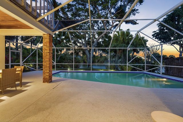 12886 La Rochelle Circle, Palm Beach Gardens, FL 33410