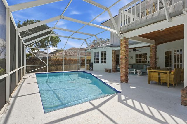 12886 La Rochelle Circle, Palm Beach Gardens, FL 33410