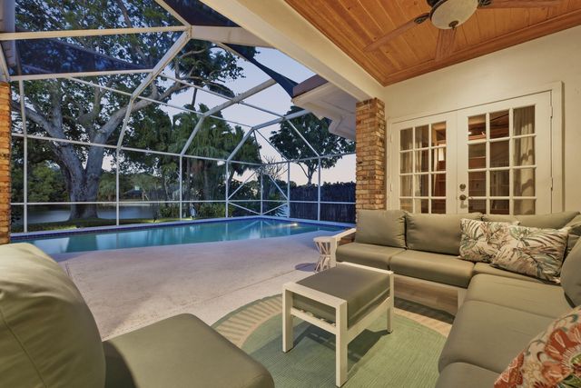 12886 La Rochelle Circle, Palm Beach Gardens, FL 33410