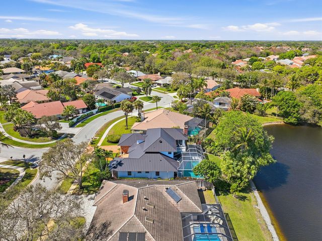 12886 La Rochelle Circle, Palm Beach Gardens, FL 33410