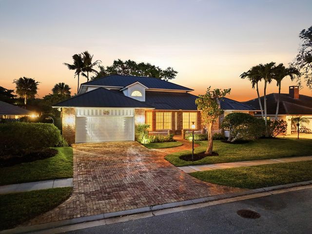 12886 La Rochelle Circle, Palm Beach Gardens, FL 33410