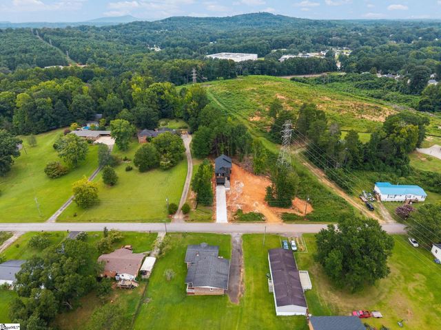 1010 Highland Road, Easley, SC 29640