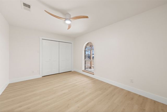 3270 Spring Valley Road, Lorena, TX 76655