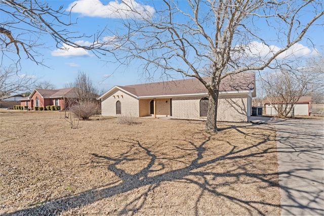 3270 Spring Valley Road, Lorena, TX 76655