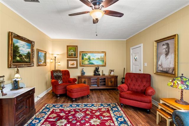 37713 FLORIDA AVENUE, Dade City, FL 33525