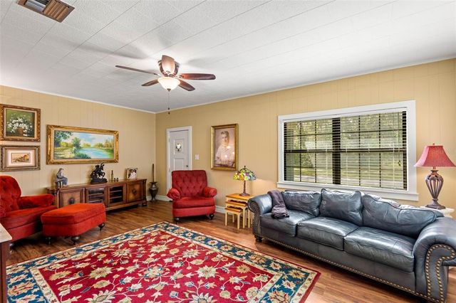 37713 FLORIDA AVENUE, Dade City, FL 33525