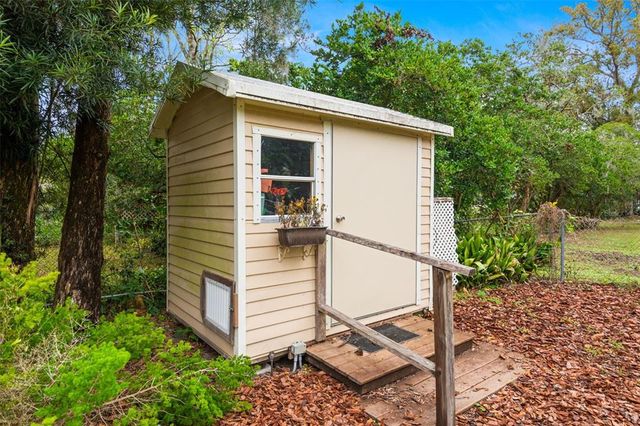 37713 FLORIDA AVENUE, Dade City, FL 33525