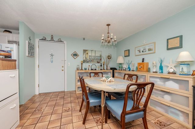 467 High St Unit 11, Hampton, NH 03842