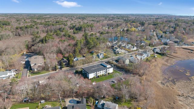 467 High St Unit 11, Hampton, NH 03842