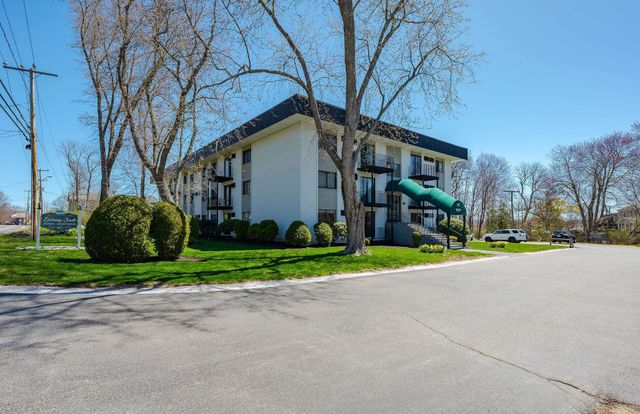 467 High St Unit 11, Hampton, NH 03842