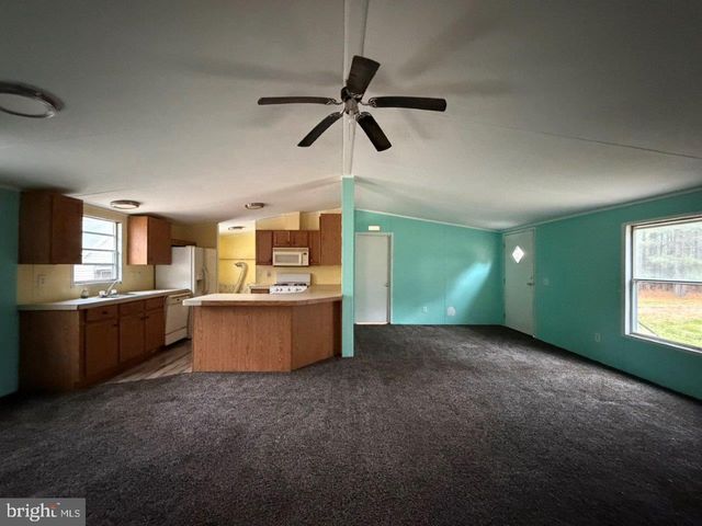 32792 W POST OFFICE RD, Princess Anne, MD 21853