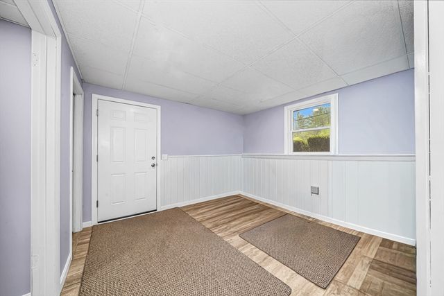 20 Greenlawn Ave, Dracut, MA 01826