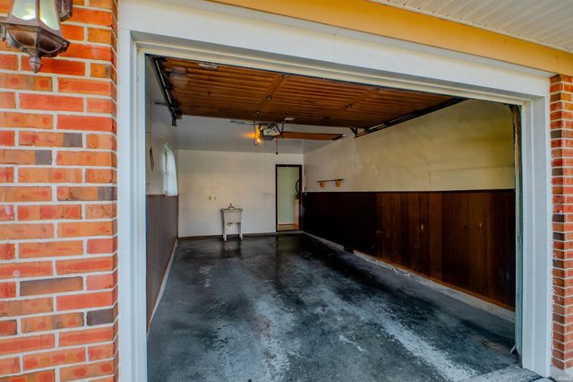 844 S Hickory Drive, Bloomington, IN 47403