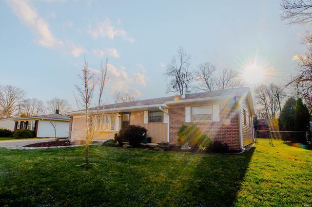 844 S Hickory Drive, Bloomington, IN 47403